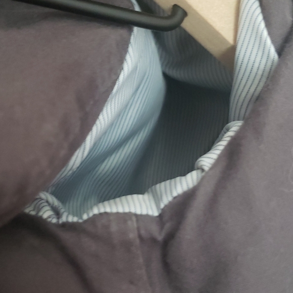 ❣️ FINAL SALE 🤍 🖤 Gray GAP Jacket - Picture 6 of 6